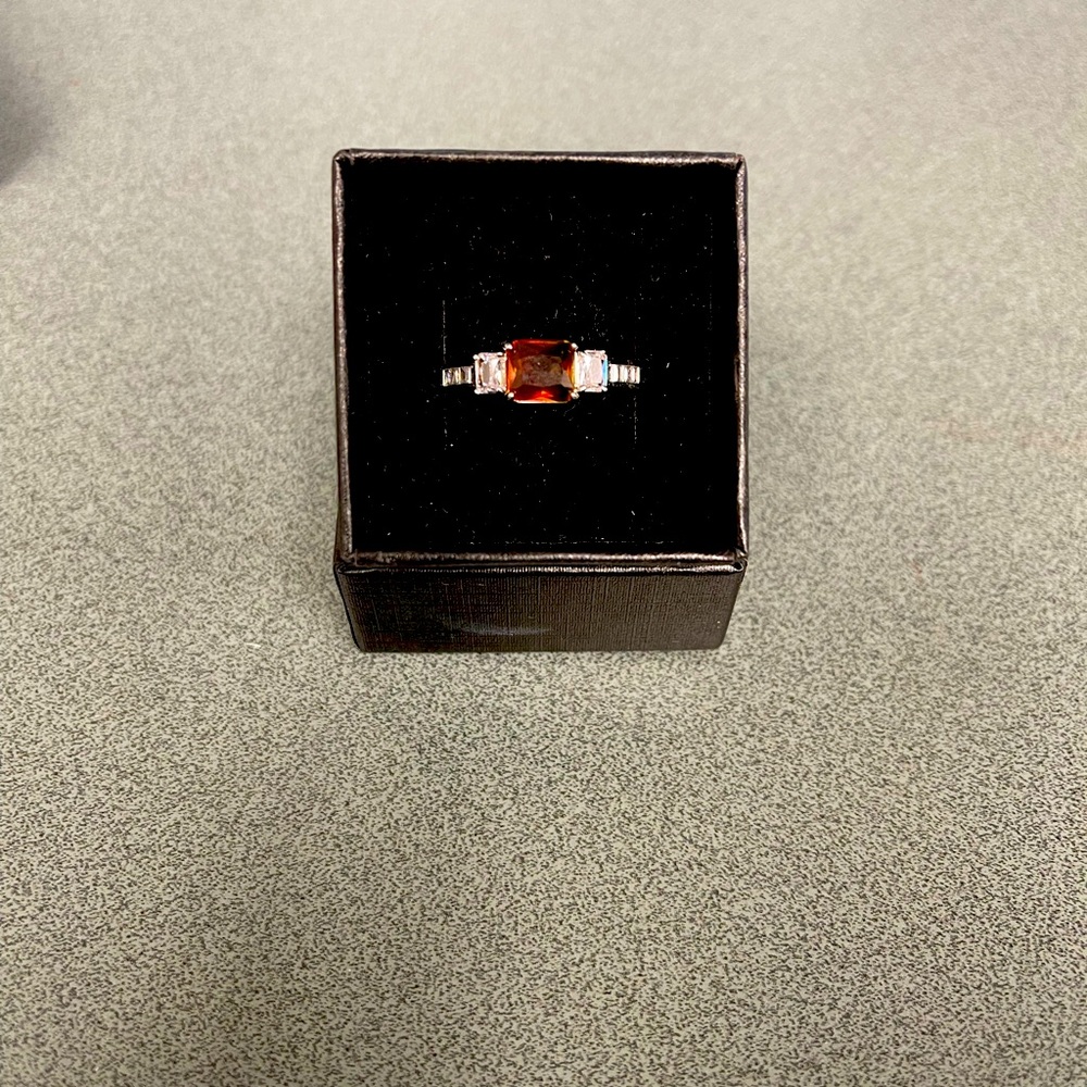 Bomb party The Eleanor Ring
Rbp4526